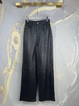Кожаные брюки Bottega Veneta Артикул BMS-136617. Вид 1