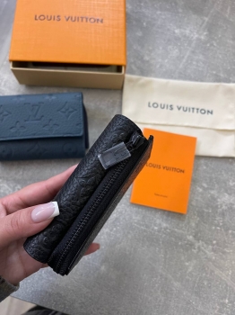 Кошелёк Louis Vuitton Артикул BMS-136704. Вид 3