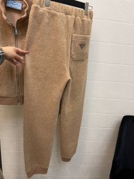 Костюм спортивный Prada Артикул BMS-136800. Вид 2