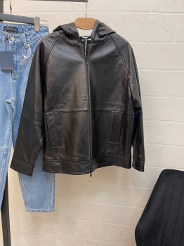 Кожаная куртка Brunello Cucinelli Артикул BMS-136801. Вид 1