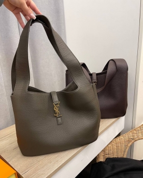 Сумка женская Yves Saint Laurent Артикул BMS-136861. Вид 1