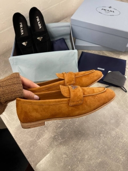 Лоферы Prada Артикул BMS-136887. Вид 2