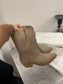 Ботинки Golden Goose  Артикул BMS-136909. Вид 2
