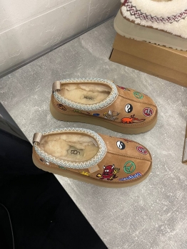 UGG  Ugg Australia Артикул BMS-136918. Вид 2