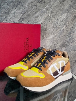 Кроссовки Valentino Артикул BMS-136977. Вид 1