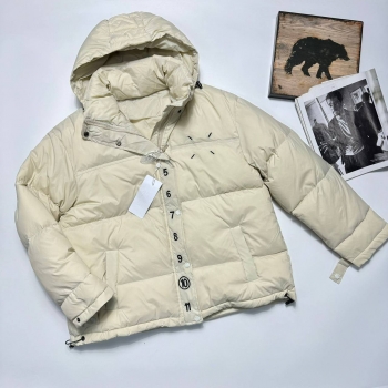 Пуховик Maison Margiela Артикул BMS-136994. Вид 1