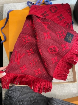 Шарф Louis Vuitton Артикул BMS-137002. Вид 3