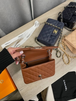 Сумка женская 18 см Chanel Артикул BMS-137049. Вид 4