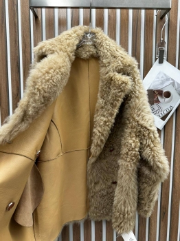 Двухсторонняя дубленка  Hermes Артикул BMS-137128. Вид 2