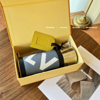Термос  Louis Vuitton Артикул BMS-137138. Вид 3