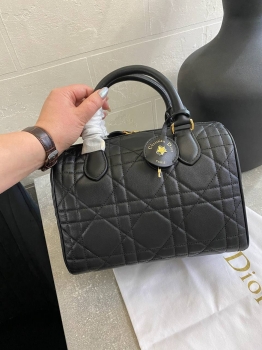 Сумка женская 25 см Christian Dior Артикул BMS-137154. Вид 1
