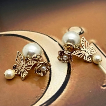  Серьги Christian Dior Артикул BMS-137184. Вид 1