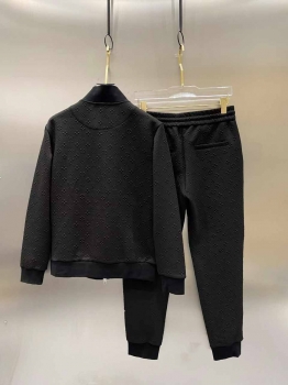 Костюм спортивный  Louis Vuitton Артикул BMS-137200. Вид 2