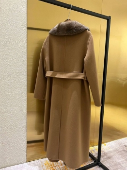 Пальто Loro Piana Артикул BMS-137220. Вид 3