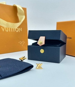 Серьги Louis Vuitton Артикул BMS-137247. Вид 1