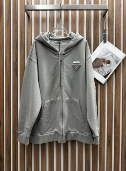 Костюм спортивный Prada Артикул BMS-137270. Вид 2