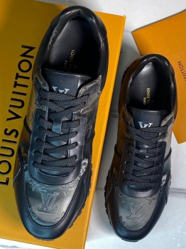 Кроссовки  Louis Vuitton Артикул BMS-137298. Вид 2