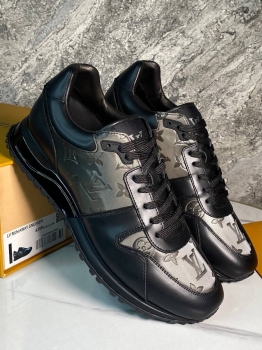 Кроссовки  Louis Vuitton Артикул BMS-137298. Вид 4