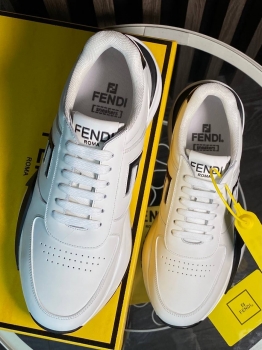 Кроссовки Fendi Артикул BMS-137313. Вид 2