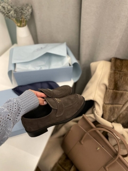 Лоферы  Prada Артикул BMS-137315. Вид 1