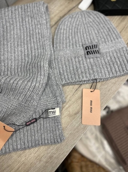 Комплект  Miu Miu Артикул BMS-137339. Вид 2