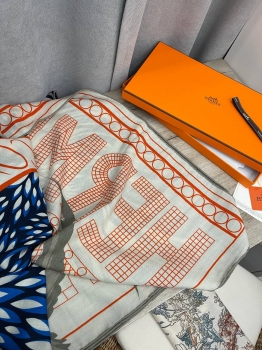 Платок  Hermes Артикул BMS-137359. Вид 4