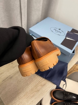 Лоферы  Prada Артикул BMS-137400. Вид 5