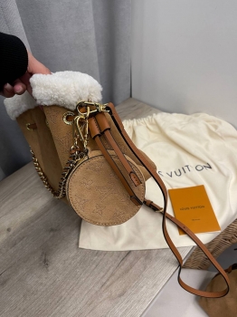 Сумка женская Louis Vuitton Артикул BMS-137451. Вид 6