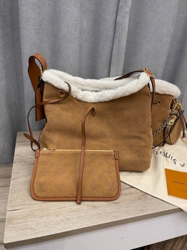 Сумка женская Louis Vuitton Артикул BMS-137452. Вид 7