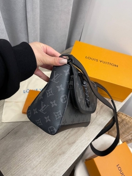 Мессенджер Louis Vuitton Артикул BMS-137457. Вид 4