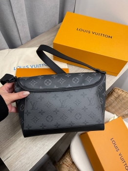 Мессенджер Louis Vuitton Артикул BMS-137457. Вид 5