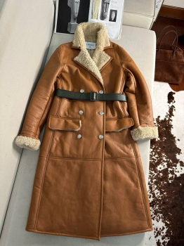 Дубленка Chanel Артикул BMS-137479. Вид 1