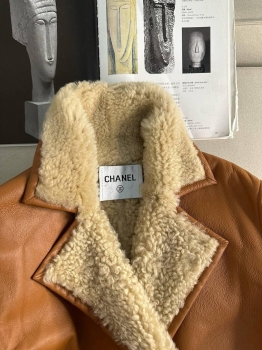 Дубленка Chanel Артикул BMS-137479. Вид 3