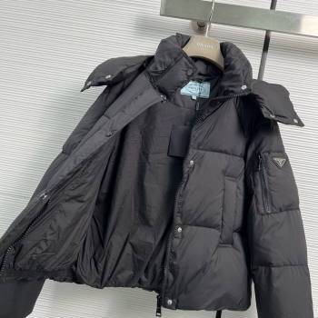 Пуховик Prada Артикул BMS-137501. Вид 2
