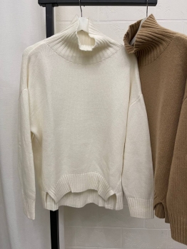 Свитер женский  Loro Piana Артикул BMS-137518. Вид 1
