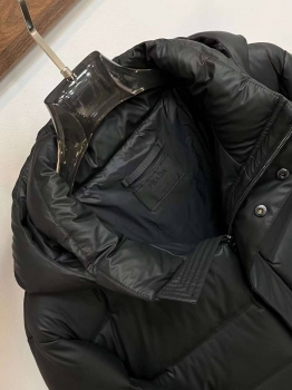 Куртка мужская  Prada Артикул BMS-137694. Вид 4