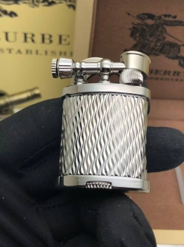 Зажигалка Burberry Артикул BMS-137762. Вид 4