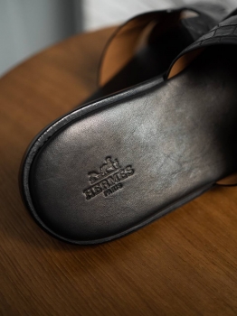 Шлепанцы Hermes Артикул BMS-137793. Вид 3