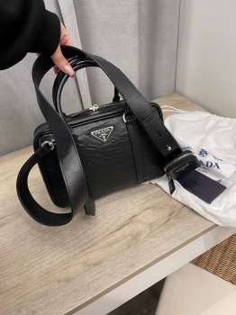 Сумка женская Prada Артикул BMS-137810. Вид 1