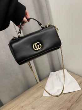 Сумка женская Gucci Артикул BMS-137814. Вид 1