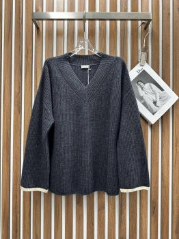Свитер  Brunello Cucinelli Артикул BMS-137834. Вид 1
