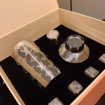 Шейкер Louis Vuitton Артикул BMS-137850. Вид 2