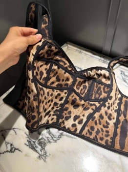 Топ   Dolce & Gabbana Артикул BMS-137879. Вид 3