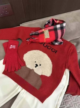 Свитер Gucci Артикул BMS-137910. Вид 1