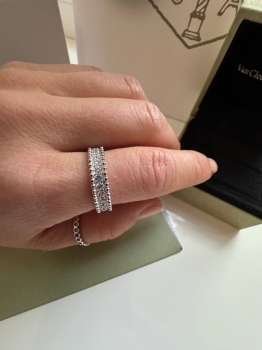 Кольцо Van Cleef Артикул BMS-137925. Вид 3