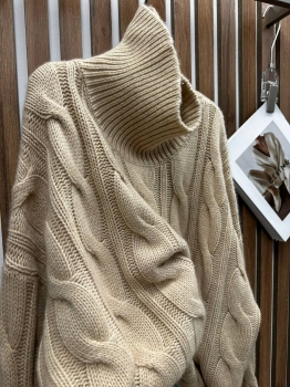 Свитер Loro Piana Артикул BMS-137971. Вид 2