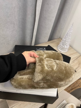Меховые тапочки Chanel Артикул BMS-137983. Вид 2