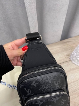 Сумка-слинг  Louis Vuitton Артикул BMS-137994. Вид 4