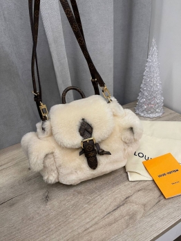 Рюкзак Louis Vuitton Артикул BMS-138000. Вид 1