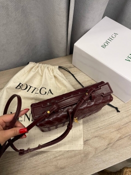 Сумка женская Bottega Veneta Артикул BMS-138001. Вид 3